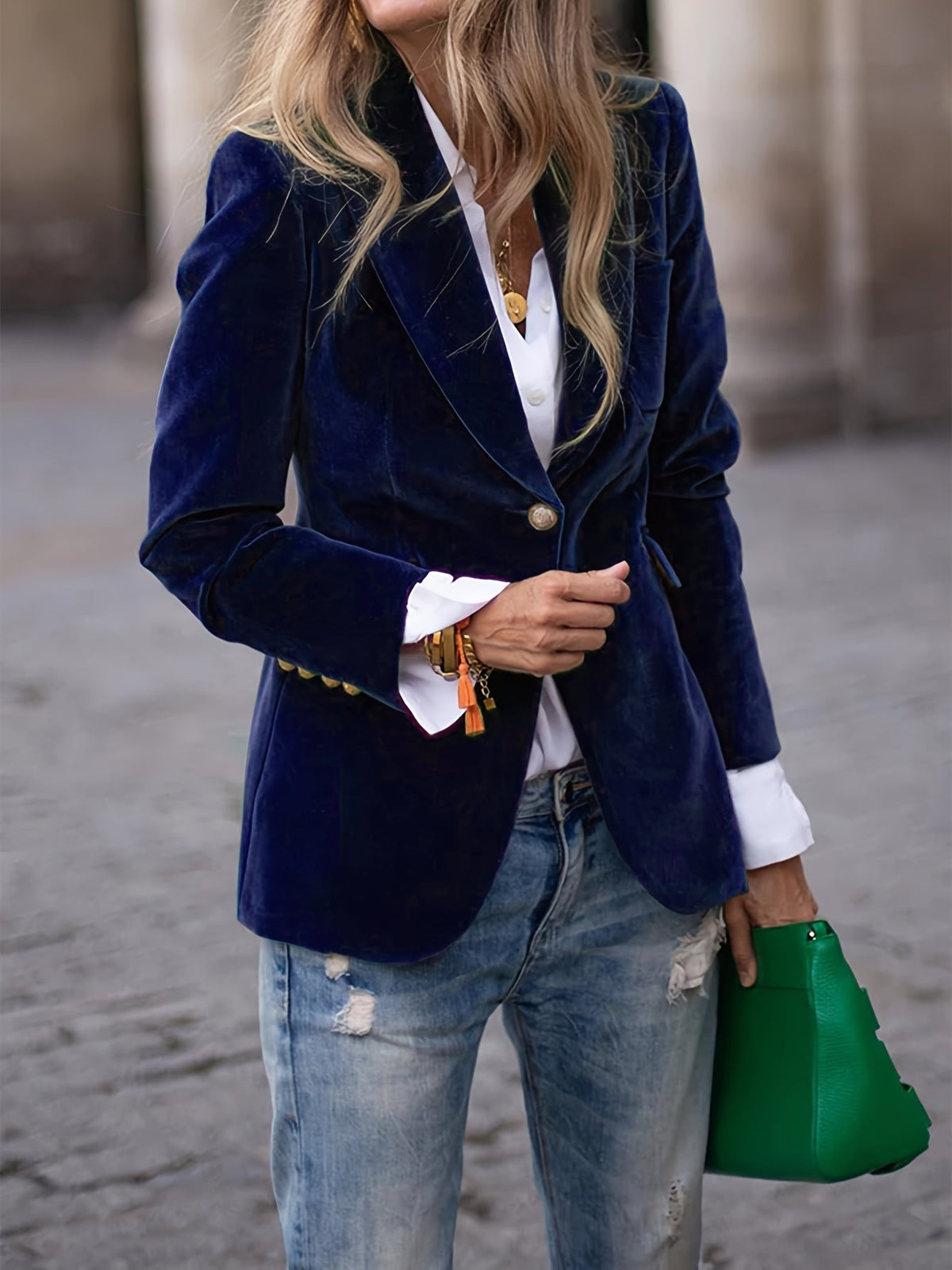 Miranda - Timeless Velvet Blazer